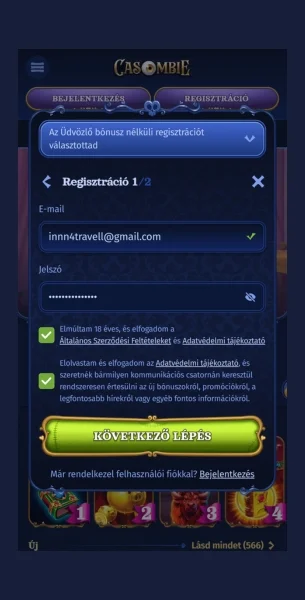E-mail és jelszó megadása Casombie (Registration 1/2)